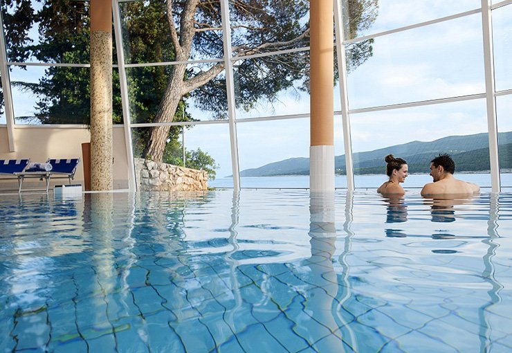 FirstForBridge's tweet image. **JUST LAUNCHED**

The beachfront 4 star Valamar Sanfior Hotel &amp;amp; Casa is situated on a peninsula surrounded by fragrant pine forests and beautiful beaches, and from the hotel there are incredible views over the sea and Rabac Bay. 

arenatravel.com/our-holidays/f…