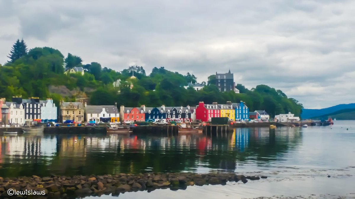 BroomhouseYCs's tweet photo. Some inspiring photos of the landscape on Mull from Heather, Lewis and Georgia who all attended the @Hebpursuits Roses Project residential @AndySpink1 #greatoutdoors #rosesproject #youngcarers https://t.co/QjdYeXI5H6