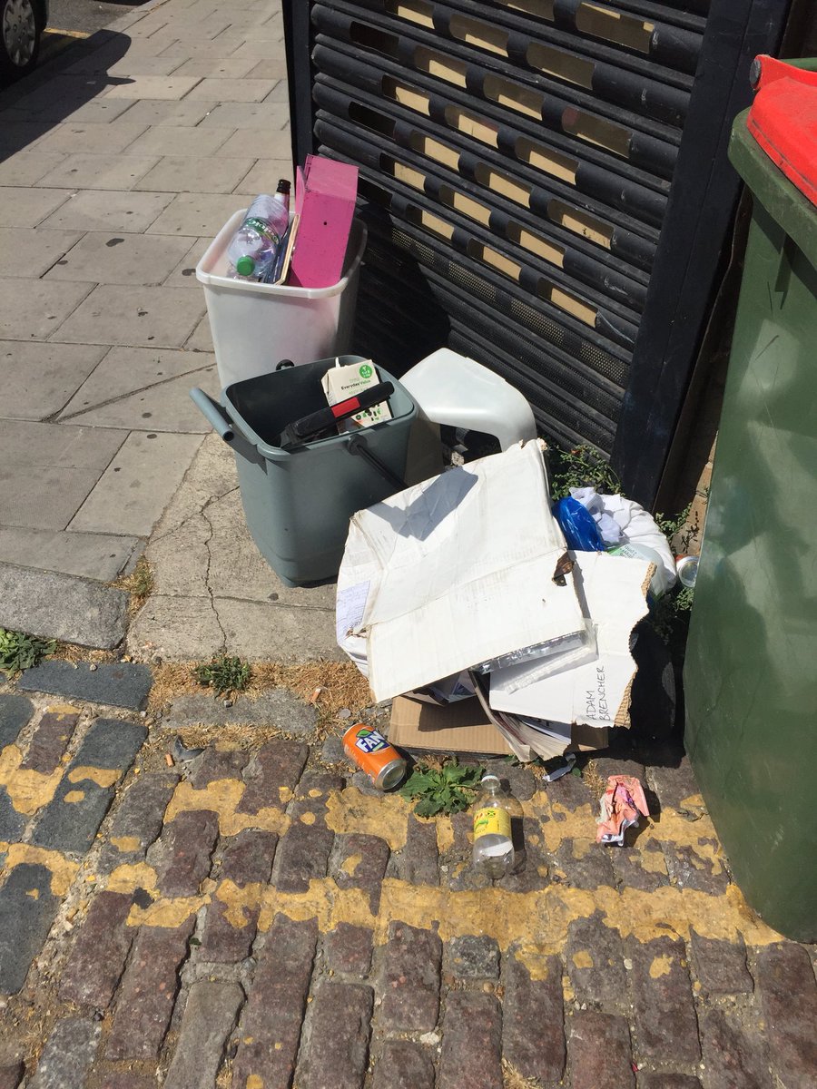 Sadly yet more fly tipping on Harefield Mews. <a href="/LewishamCouncil/">Lewisham Council</a> can we arrange a clean up please? I’ve tried to sort best I can.