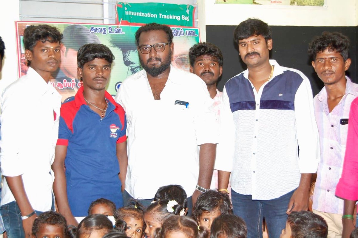 DfcNellai's tweet photo. 8 நாட்கள் தலைவர் பிறந்த நாள் விழா கொண்டாட்டம் இரண்டாம் நாள் முதல் நிகழ்ச்சி :தருவை அங்கன்வாடி மையத்தில் நலத்திட்ட உதவிகள் வழங்கி குழந்தைகளுடன் கொண்டாட்டம்:விழாஏற்பாடு /தருவை தனுஷ் ரசிகர் மன்றம்,நெல்லை மாவட்ட தலைமை தனுஷ் ரசிகர் நற்பணி மன்றம் https://t.co/EM3RLLOMZF