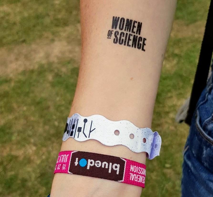 VickyPlows's tweet photo. @bluedotfestival bloomin brilliant 🤩 Science, music, sunshine &amp; the friendliest people! #bestfest https://t.co/cuKK02ix0I