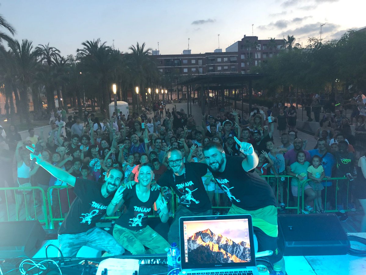 Tanaka 🔻 tweet media