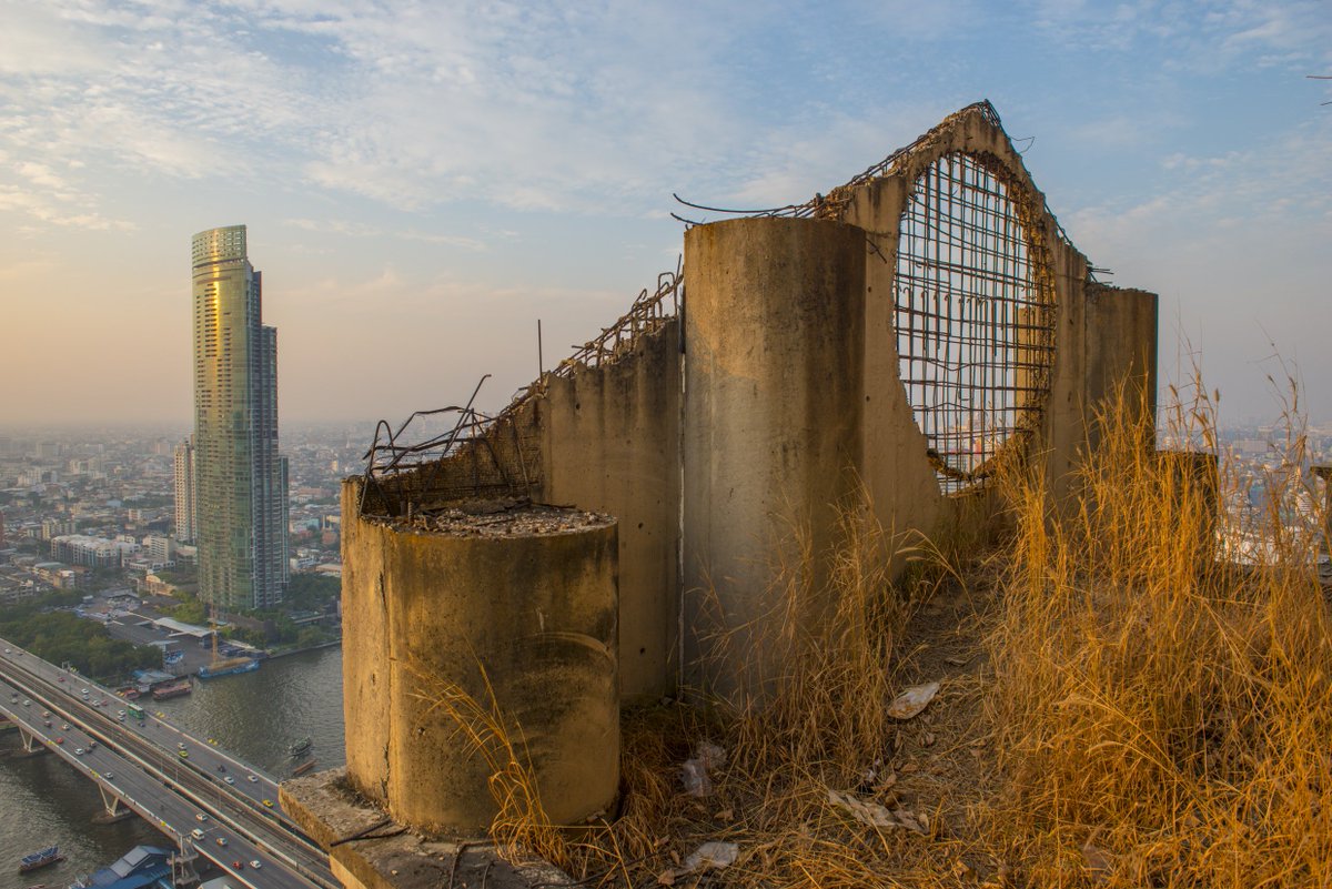 mhr_solutions's tweet image. In the first part of a four-part series, Hannah Jeacock discusses the use of technology and some of the potential risks we need to be mindful of. #MHR #techutopia ow.ly/bb8130l4qLR