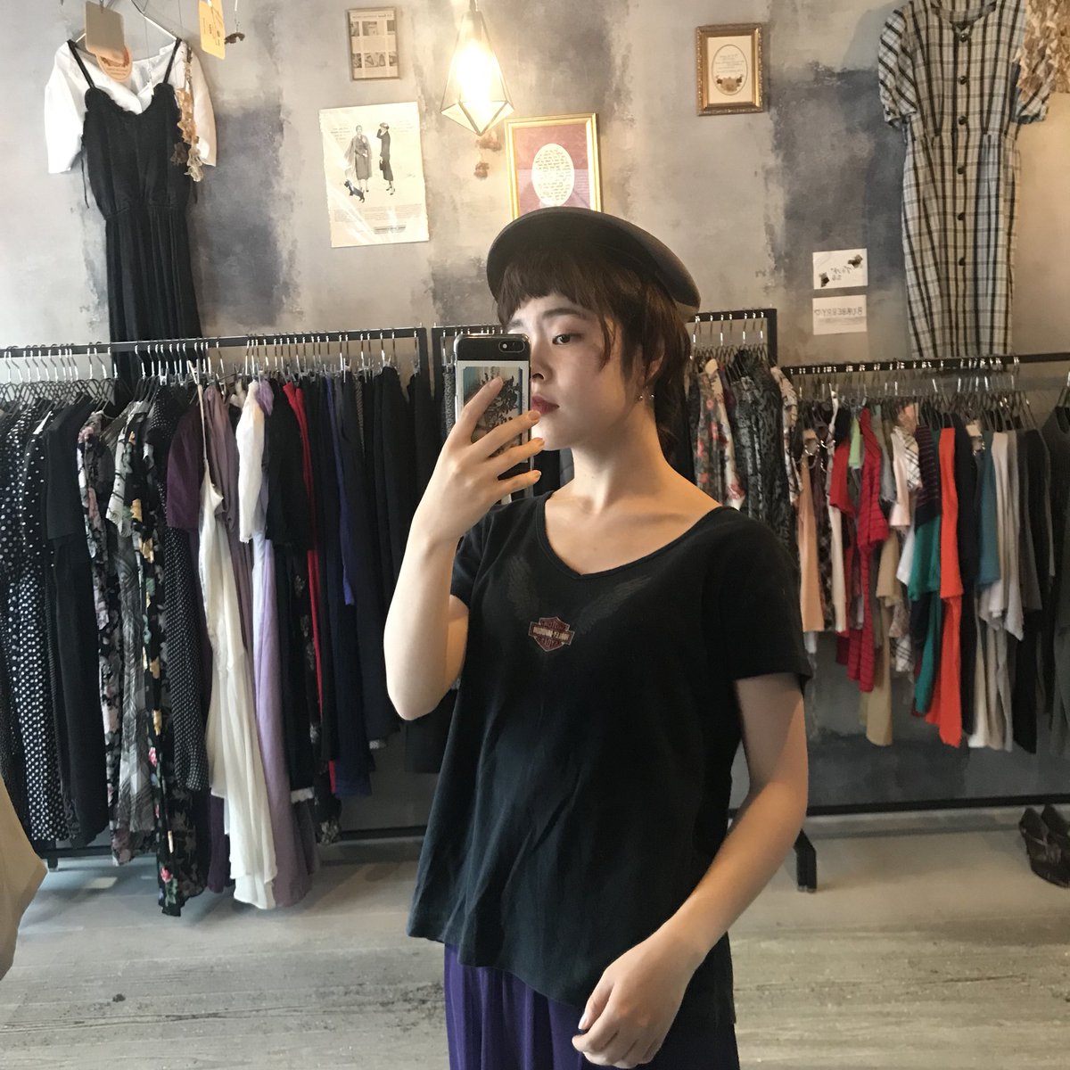 本日もご来店ありがとうございました🍑💕
明日はHarleyのタンクトップ、Tシャツが入荷いたします！
大人気のHarleyシリーズ再入荷で
デザイン、シルエットが違うものが入荷しているので是非お店に見に来てください♡
#spia #古着屋 #中崎町