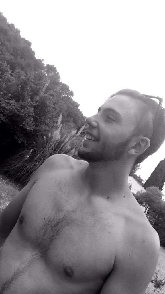 ThoPatator's tweet photo. #photodeprofil https://t.co/FTWdiR0aiL