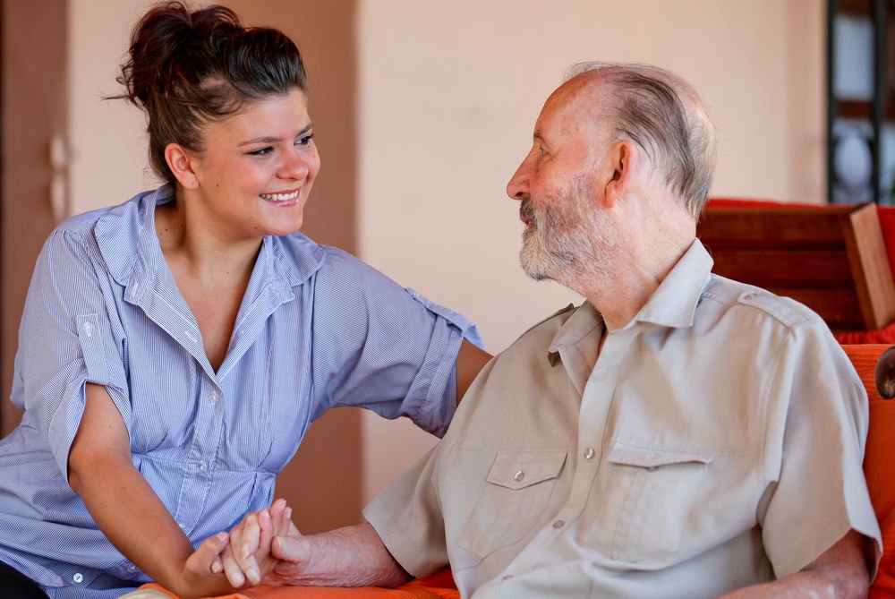 carehome_co_uk's tweet photo. NHS urges care homes to use 'Is my resident well?' guide: https://t.co/62JZfBM7Hm @HealthierNWL https://t.co/UApMiguU2n