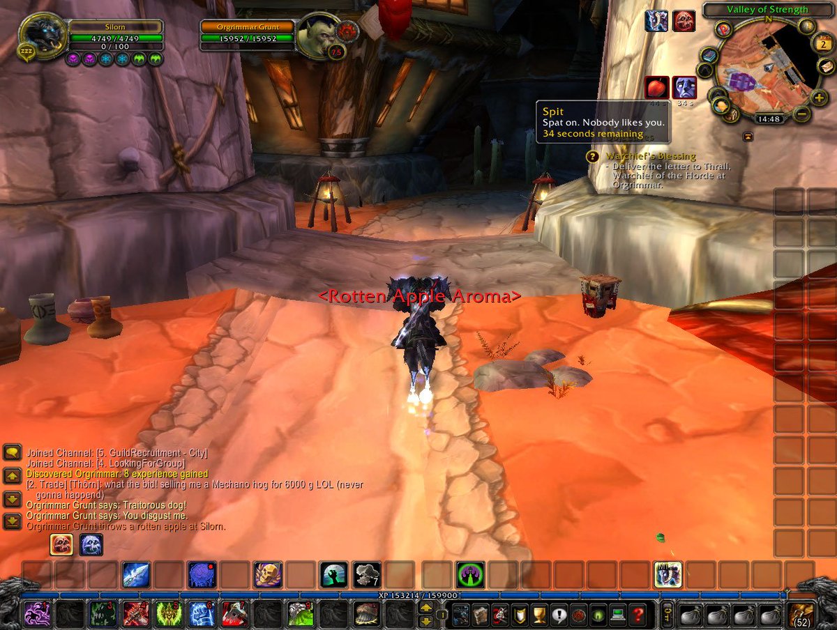 Silorn's tweet photo. Scrolling through my screenshot folder, this is the oldest picture of my current main, date stamp says it was taken at 14:49 the 3rd of May 2010, man the game has changed since then, mostly for the better! #nostalgia https://t.co/ZNT4F3iOsH