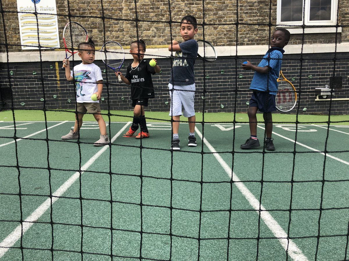 KickupSports's tweet photo. RACKET SPORTS | ‘Show me, tell me’
✅ Small touches
✅ Power control
✅ Accuracy
✅ Balance
Be one with your bat and the owner of the tennis ball. #SmallMasters #CreativeLearning https://t.co/bNb18o2Ztm