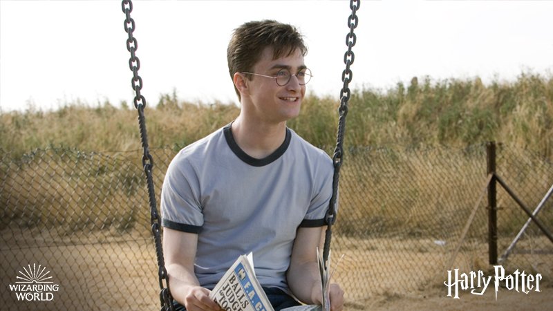 Happy Birthday to the star behind the scar, Daniel Radcliffe! 
