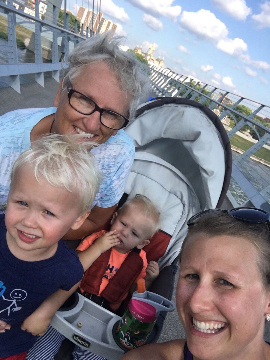 MaxonErin's tweet photo. 23. Iowa Women of Achievement Bridge #tourdmparks2018 https://t.co/byUXJ6I11f