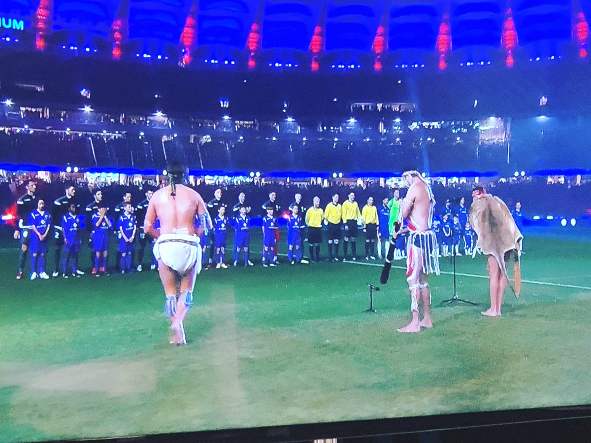 Craig_Foster's tweet photo. Really pleasing to see Welcome to Country before Glory/Chelsea game on SBS. Bravo 👏 well done to organisers, love it, needs to be a fixture before all of our games ✊ https://t.co/moOpBml2kn