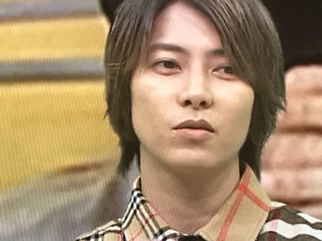P ちょっと太って 髭がはえてる 口の下にできもの 疲れてるんかな 大丈夫 日本縦断お疲れ様 おっさん感があるpちゃんとかっこいい だいすきやねんけど たぶん山pがくそじじいなってもすきやわこれは 山p何歳になっても好き 山下智久