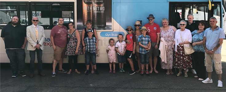 nxuknews's tweet photo. Family and friends were able to give a fond final farewell to #MasterDriver Bralee on his @nxcoventry 10 service https://t.co/dp1ZGSdDbZ https://t.co/LQ6wSlsUq0
