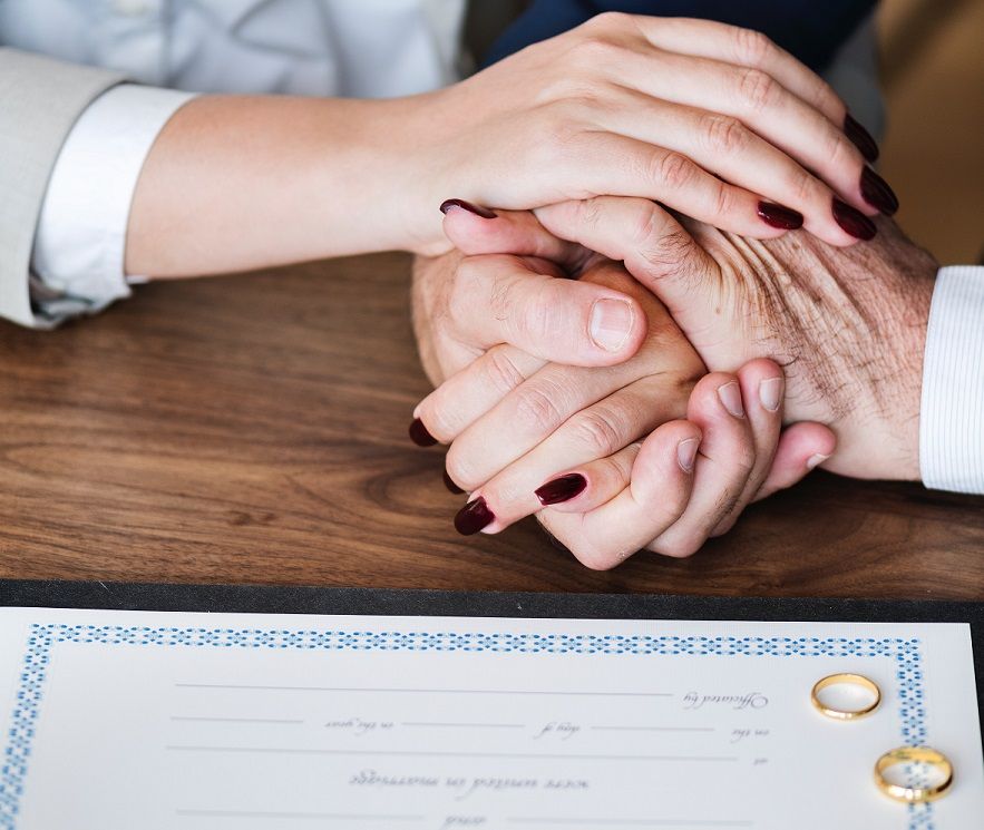 Tiny_Weddings's tweet photo. Wanna know if your #destinationwedding dreams are legal in the UK? Come along to the #tinyweddings fair and find out where you can be legally married with little fuss...
Tickets >>> https://t.co/uNnC3h814t
#elope #smallwedding #weddingwanderlust https://t.co/c7j3ZsciqP