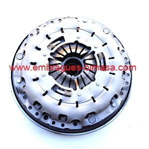 EmbraguesTenjo's tweet photo. #kit de #embrague #volantebimasa #Bmw #serie5 #E60 520 de 177cv del año 2007 compatible para varios modelos #E81 #E87 #E82 y #E88 del #serie1 #E90 #E91 #E92 y E93 de la #serie3 E60 y E61 de la #serie5, E84 de los #X1 y #E83  #X3. https://t.co/Z2cwyny7Bp. https://t.co/2DqNSymotO