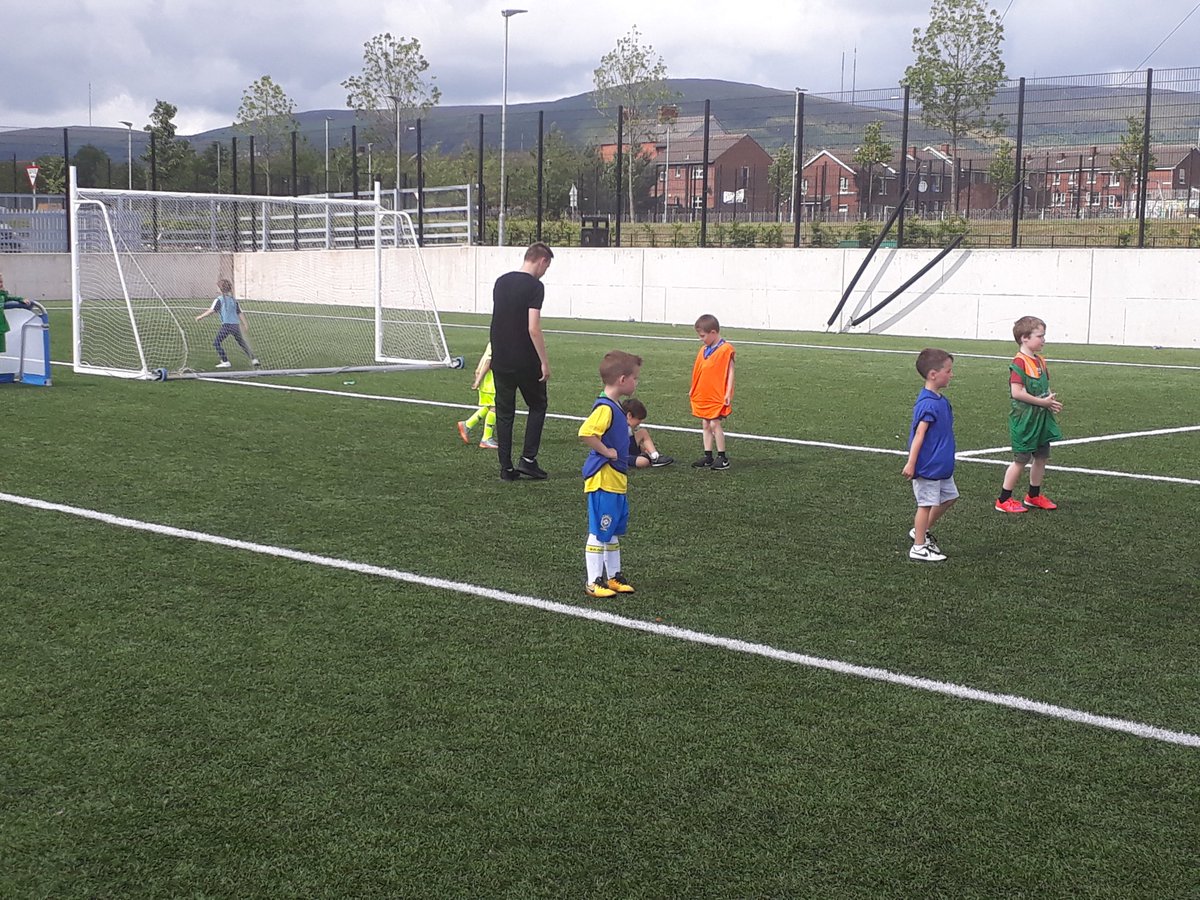 TAMHI2011's tweet photo. @Stpatricksfc87 @Better_NI @belfastcc  Peace Kicks Summer Intervention https://t.co/fsd1Jw7p4e