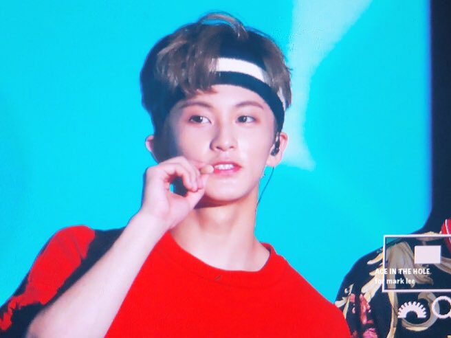 aceinthehole82's tweet photo. 180723 울산 섬머페스티벌 쇼 음악중심 
#NCT127 #MARK #마크 https://t.co/DATVbBEgZ4
