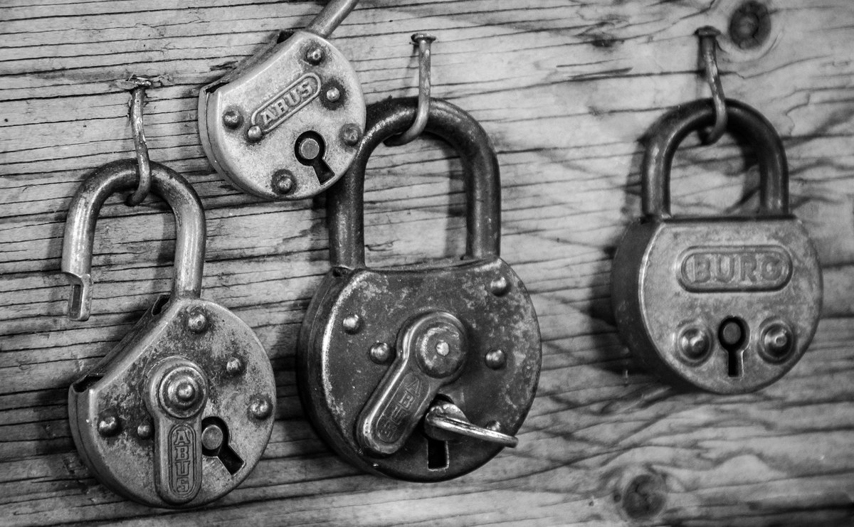 RDS_GmbH's tweet photo. Unser #ITInfrastructure Experte Alexander Wolfshohl hat einen spannenden #Blogbeitrag zum Thema #eMailsicherheit geschrieben: https://t.co/nFMPzHklZy https://t.co/bAq2ILyNFU