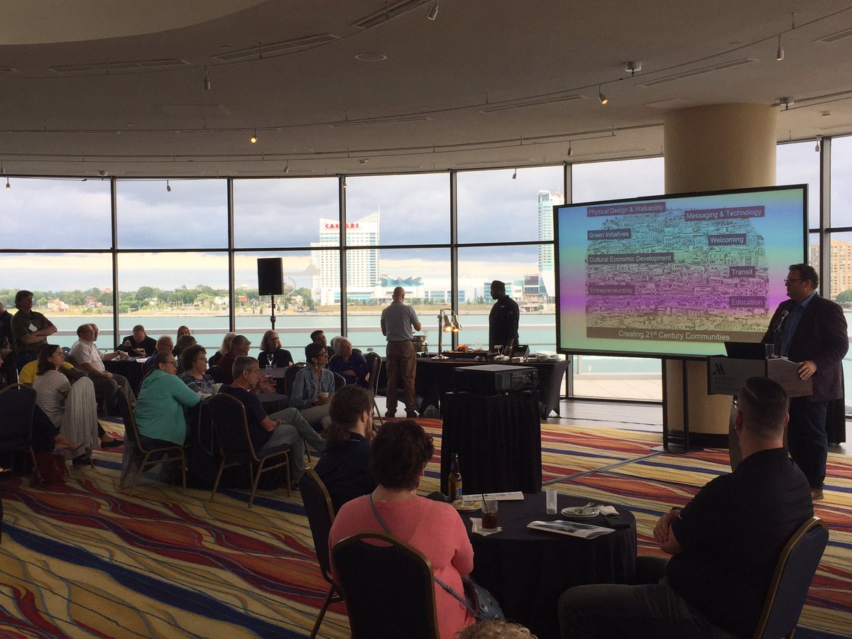 anishnabenow's tweet photo. #CommDev18 Reception! #Detroit
Community Leaders Hearing From @DPGilmartin About Placemaking And The Importance Of Community For The Economy-Thank You! @MMLeague @CommDevSoc https://t.co/9SVqQzRAIx