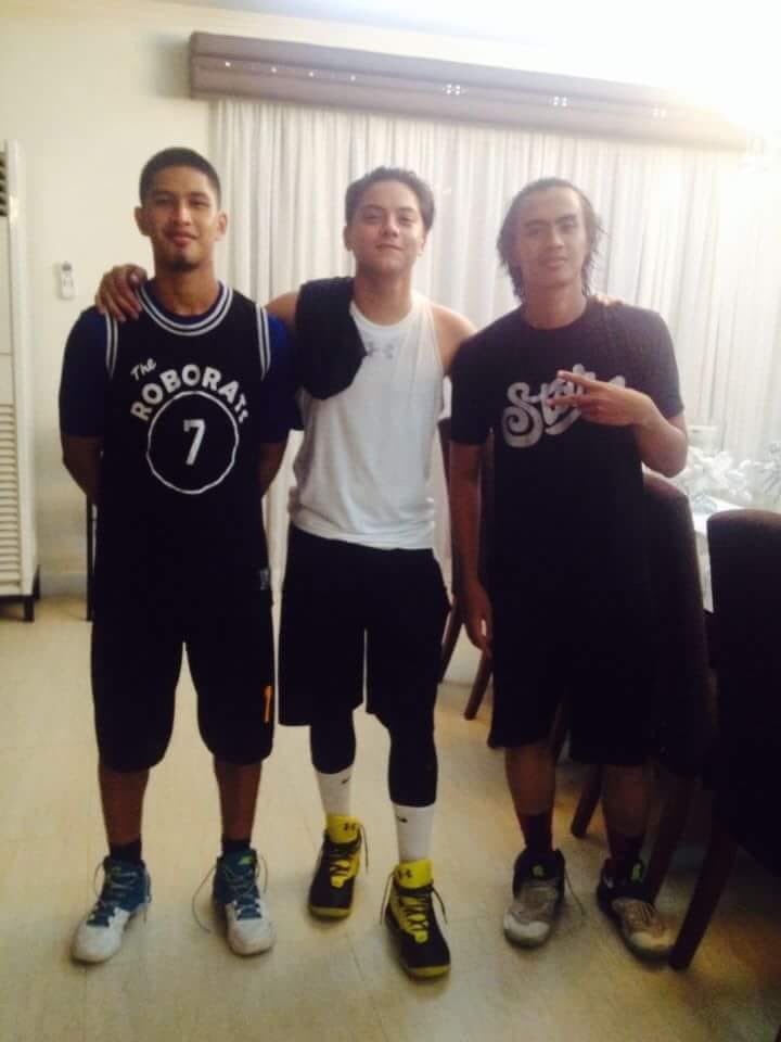 KathFairies's tweet photo. basketball at the mean time
#37DaysTHOUGo https://t.co/BAX5a8rK4B
