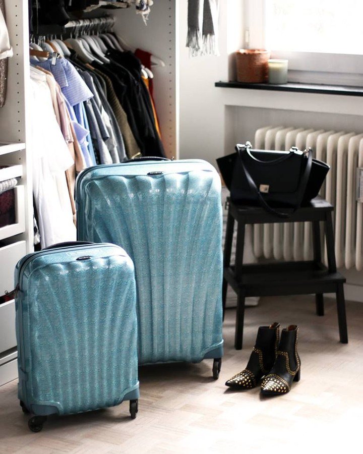 itsBurJuman's tweet photo. Travel in style with these ice blue #Cosmolite trolley bags from @MySamsonite. Tag someone you want to go on a trip with! #BurJuman https://t.co/a5H1hCTSXT