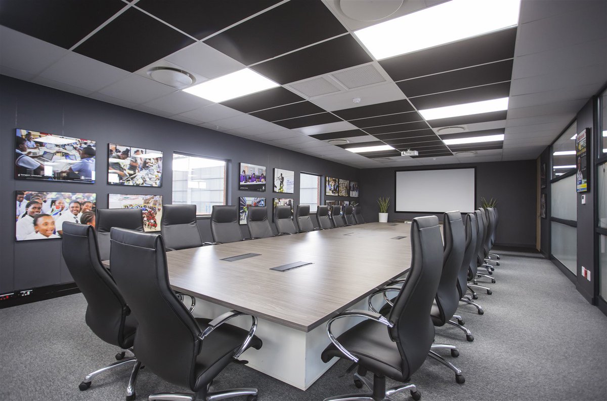 ArchiOfJustice's tweet photo. The boardroom at Bongani Rainmaker Logistics offices at Westlake View in Modderfontein, designed by Architects Of Justice in collaboration with Ontarget Interiors. Photos by Dominic Barnardt Photography
 #boardoom #boardroomdesign #wheredecisionsaremade https://t.co/d1xXipluFl
