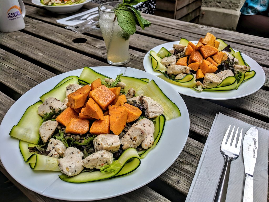 SharonH__'s tweet photo. A few comments from colleagues "This salad is surprisingly filling and so tasty" / "I would recommend this recipe for anyone looking for a flavoursome and filling lunch" / "I've never tried raw courgette before but it was delicious" #realrecipes @WCRF_UK https://t.co/2EV7kNCqVA https://t.co/LH579Q8bmz