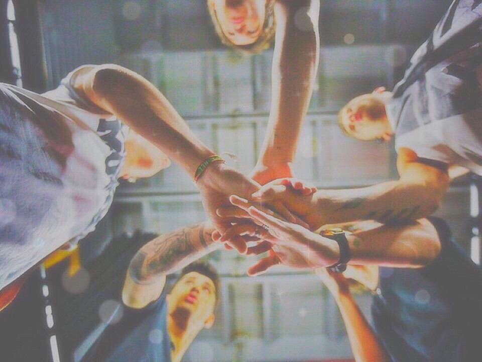 saaa_Louis's tweet photo. #8yarsofOneDirection 
いつ活動再開してくれてもいいよ？
準備万端
大好き❤️ https://t.co/IHaL63xo0b