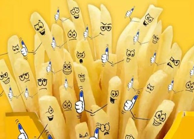 OyeYeah_Pk's tweet image. Show your inked thumb on Election Day and feast at these eateries! oyeyeah.com/lifestyle/show…

#Ambrosia #Bumzees #BurgerLab #BurgerInLaw #Delfrio #ElementoCaffe #Espresso #EsquiresCoffee #Heisen #Kebabistan #Nosh #Paramount