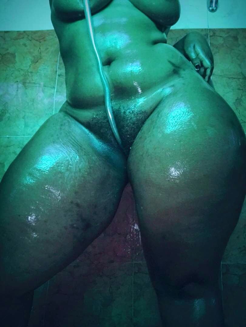 Mapona12444044's tweet photo. #RateRealAmeteur
Shower time wanna join me? https://t.co/iJyk4bSaIF