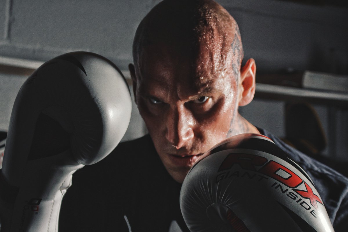 RDXSports's tweet photo. The need to fight.
#combat #fightinglife #training #TeamRDX #MuayThai #CombatSports #MondayMotivation https://t.co/3JzKleIRkP