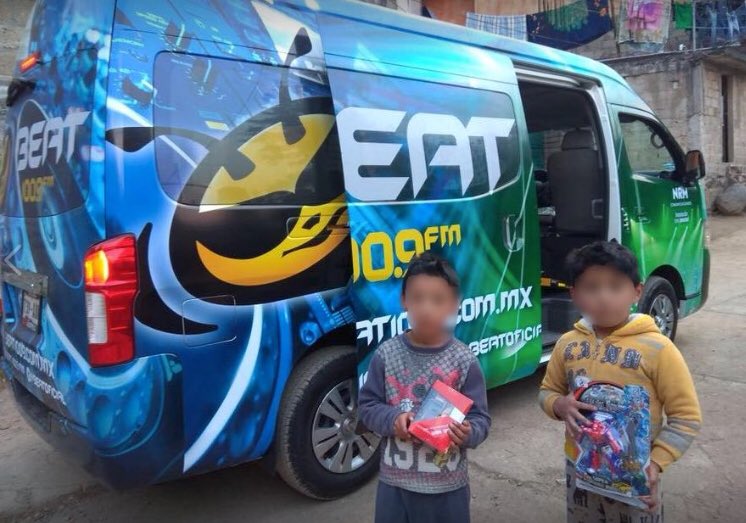 radioreds's tweet photo. 🚨🚨🚨 URGENTE 🚨🚨🚨
Se ROBARON en la delegación Azcapotzalco CDMX la Unidad Movil de BEAT 100.9.  Si la ven, repórtenla a la Policia...911 y/o en @BEATOFICIAL 
NISSAN URVAN 2015 
placas T39-AAN 

 Ayudemos a localizarla Grx!!!

👉🏻RT RT RT RT RT RT RT RT R👈🏻 https://t.co/kAzKSjkyUN