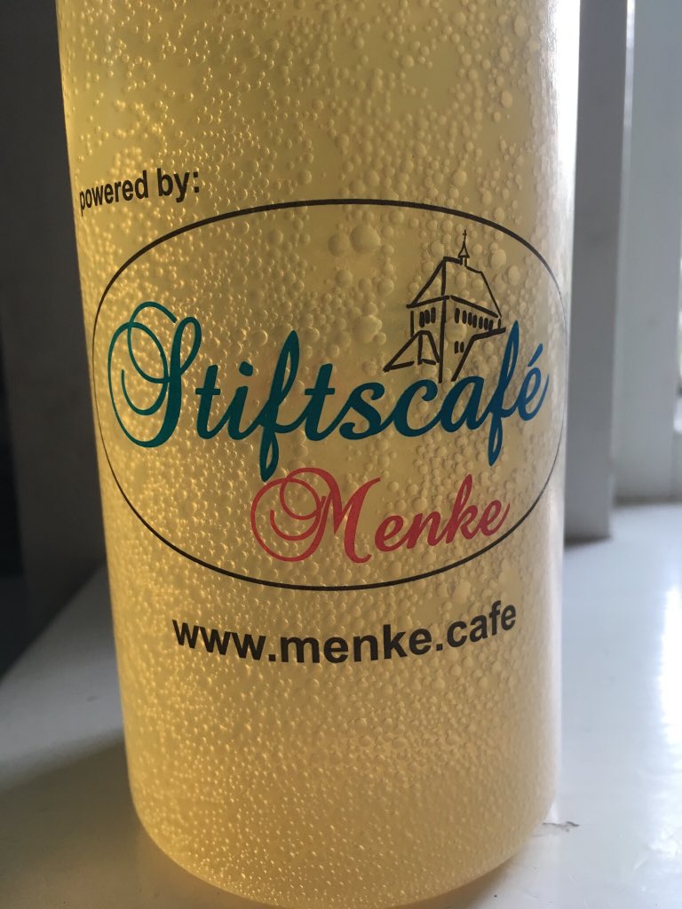 Stiftscafe_nl's tweet photo. Op vrijdag 24 augustus vind voor de 43e keer de #Euregio Fiets-4-daagse #Denekamp plaats. We zijn erg blij dat we bij deze #fietstour controlepunt zijn voor de 60 en 100 kilometer.
Graag staan we voor onze gasten klaar, voor een koel drankje of heerlijk ijs!#fiets4daagse #twente https://t.co/MMIw6S3Re0