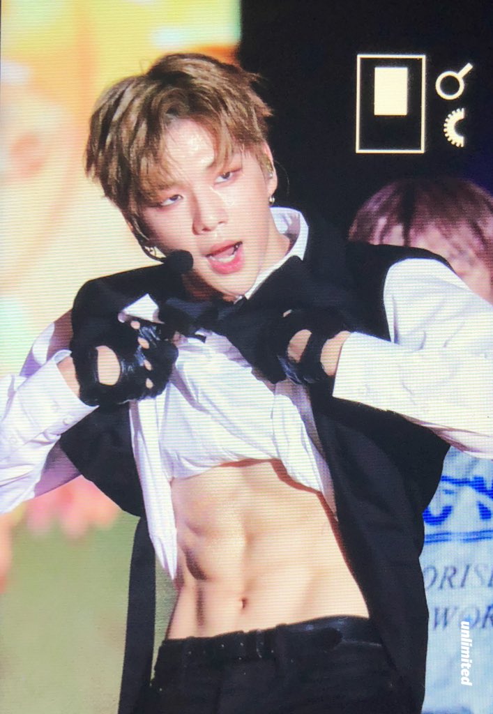 unlimited_dn's tweet photo. 180723 아갸ㅑㅑㅑㅑ갸구러거거ㅓ꺼ㅓ어거거 #강다니엘 https://t.co/otL20B1k43
