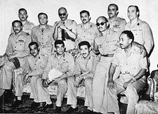 officialamro1's tweet photo. الحمد لله لولا الأبطال دول كان زمانا زي كوريا واليابان https://t.co/VMbpcV8u4x