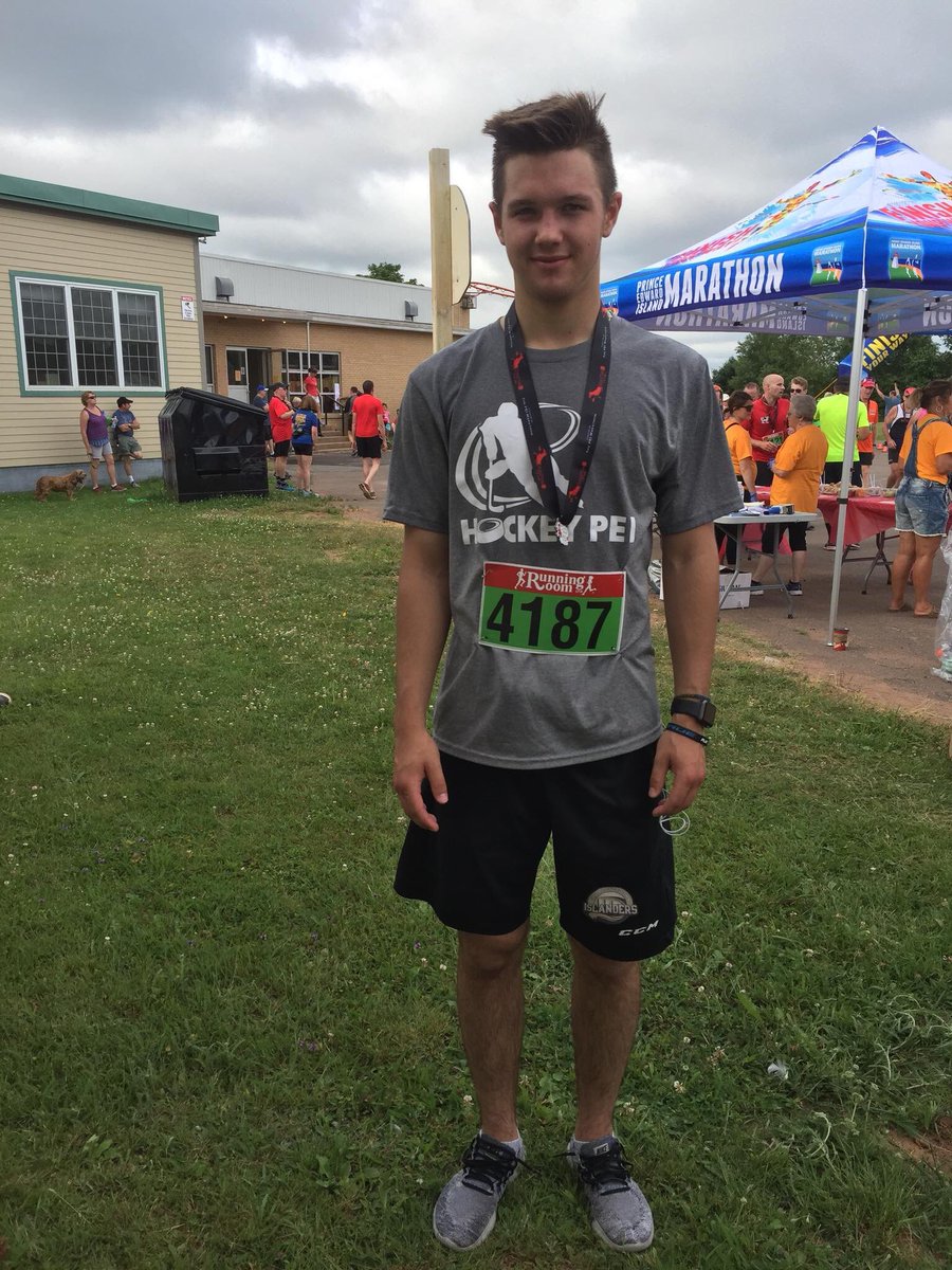 ArsenaultZac's tweet photo. Had a great day at the Georgetown Fun Run yesterday! #gettingcampready #conditioning @IslandersHKY https://t.co/V5UnvxdiMU