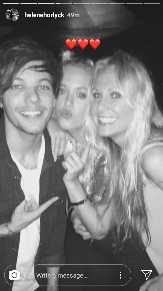 LouisPromoSquad's tweet photo. 📲 Helene Horlyck posted these pics on her IG story in honour of #8YearsofOneDirection 💛

© https://t.co/ArEnsyMqoS https://t.co/IDN3LhtzNg