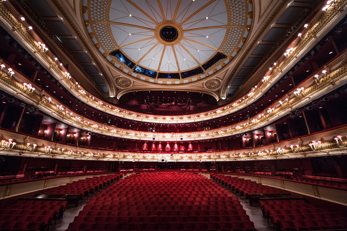 In case you're missing ballet and opera as much as we are

General booking for the 18/19 Season opens on 25 July: time to get the diary out?

roh.org.uk/seasons/2018-1…