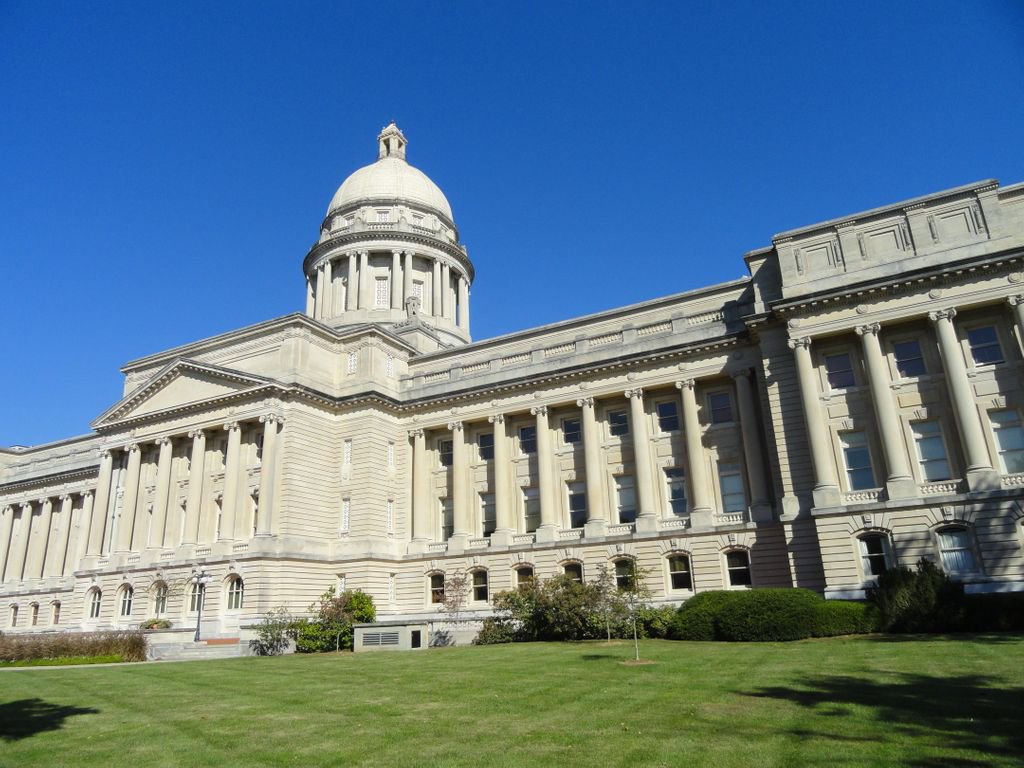 It's a light week for the interim. I don't have any meetings, but here is the schedule: 
Weekly Legislative Calendar for July 23, 2018 bit.ly/2zYuBco
