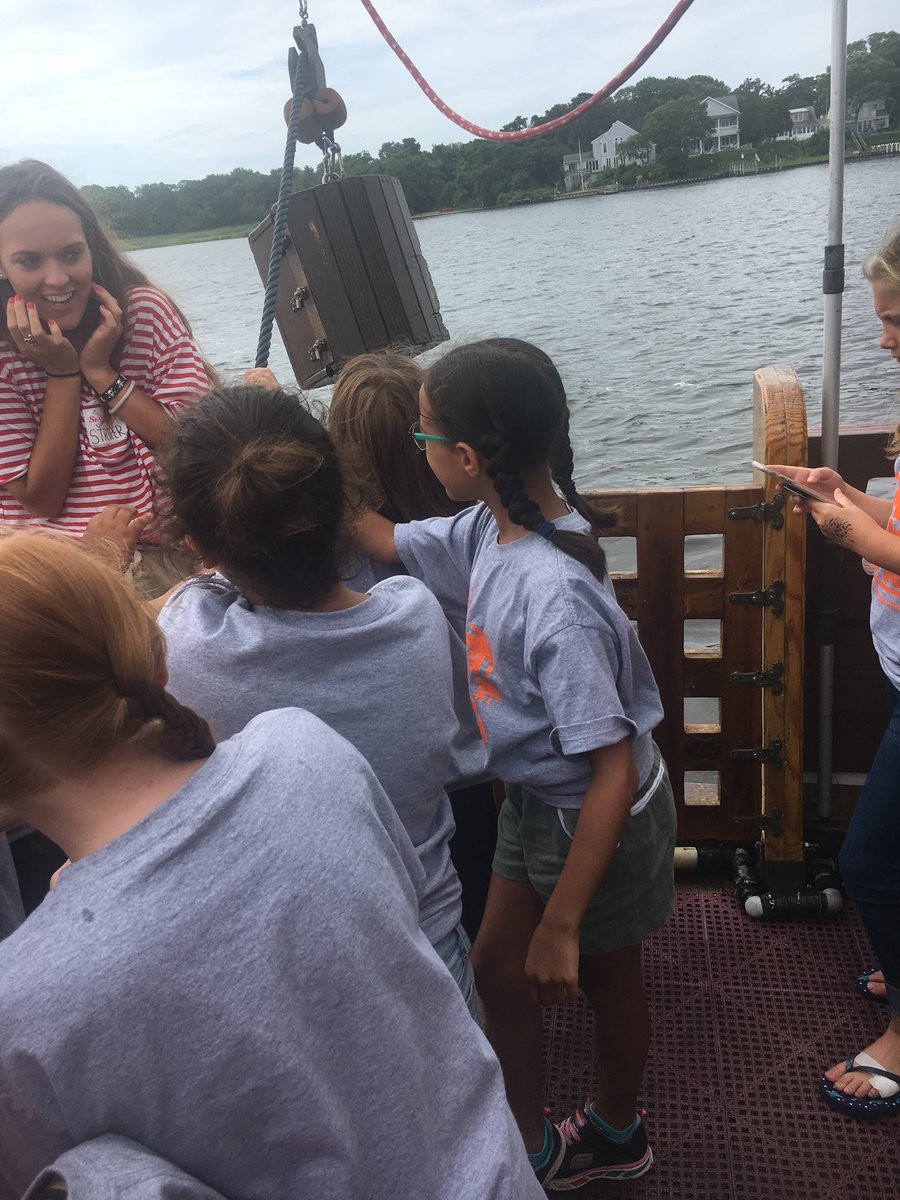 camp_paw's tweet photo. Mrs. Peters &amp; Mrs. Lee’s classes were able to find Pirate Pete’s treasure! #camppaw18 https://t.co/JRJCciYGxW