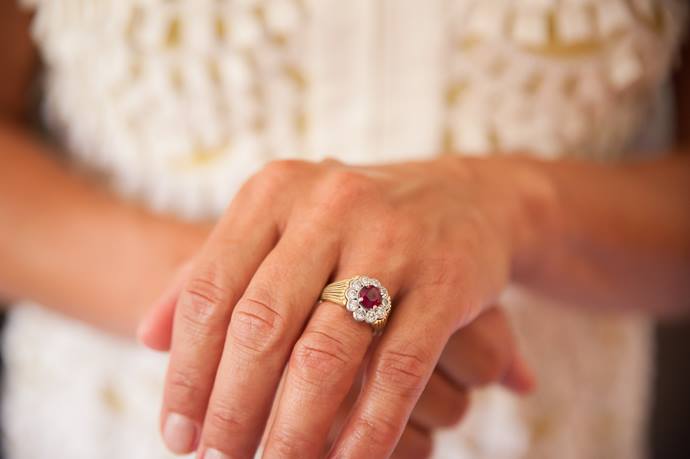 Buchroeders's tweet image. This Ruby is everything! 😍💗
.
.
#sholdt #rubyengagementring