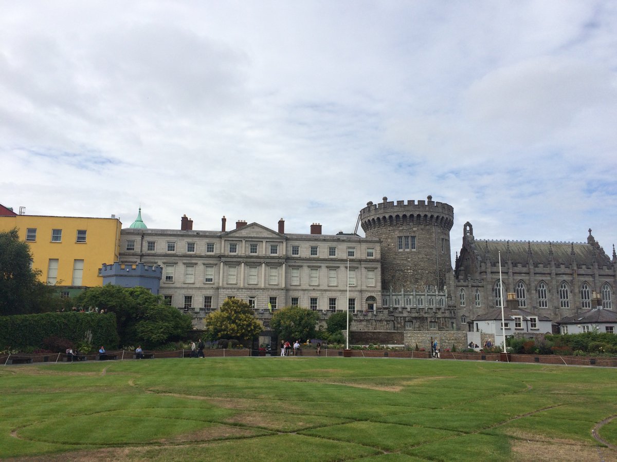 Dublin Castle itself was the primary target of the United Irishmen, the seat of British power in Ireland and not very well defended. Dublin was surrounded by several British barracks which could easily provide reinforcements, but these were to be targeted separately.