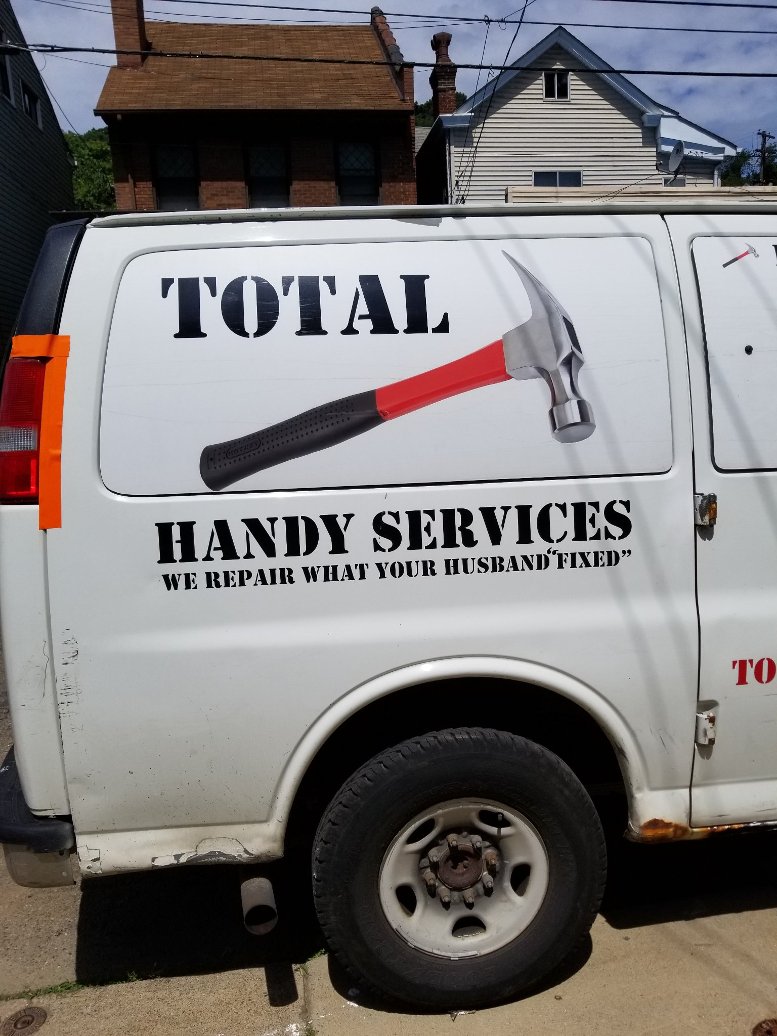 robertyune on all platforms on Twitter: "Spotted in #Millvale PA. Begs the  question: whose spouse fixed the typo on the van? [Image: a panel van with  a hammer above the text "Total