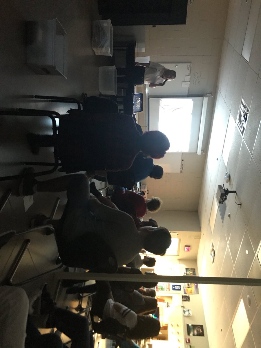 PBBroncoStudios's tweet photo. 4th day of school and we are working with UAT to #createlearninspire and #buildourbrand for our FBLA members during film/tv 1, 2 and 3 classes #broncostrong @PBhighschool @ArizonaFBLA @Florenceusd https://t.co/RYzJowQVkG