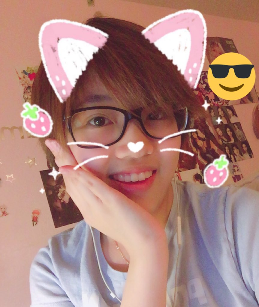 uravitatious tweet picture