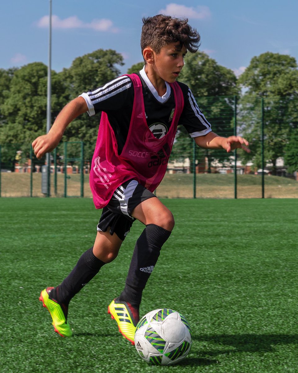 CoerverMids's tweet image. ⚽️☀️⚽️☀️⚽️☀️⚽️

Leicester Performance Academy kick off our 2018 Summer Holiday Clinic programme today.

Find out more about Performance Academy 👉 bit.ly/2Ne25FI

#HereToCreate
@adidasUK