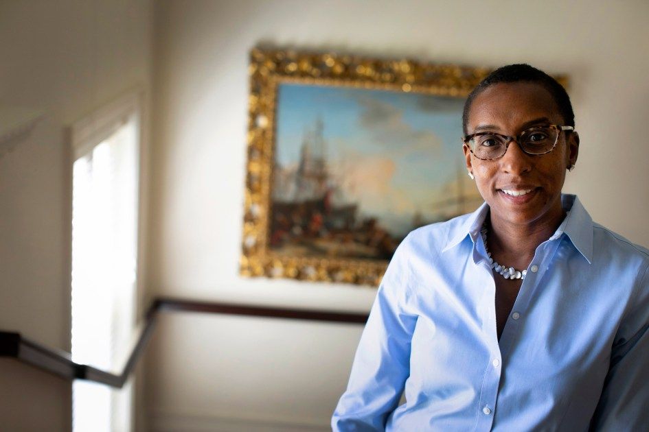 Claudine Gay has been named dean of the Faculty of Arts and Sciences and will assume her new duties on August 15 hrvd.me/clau0d3cb