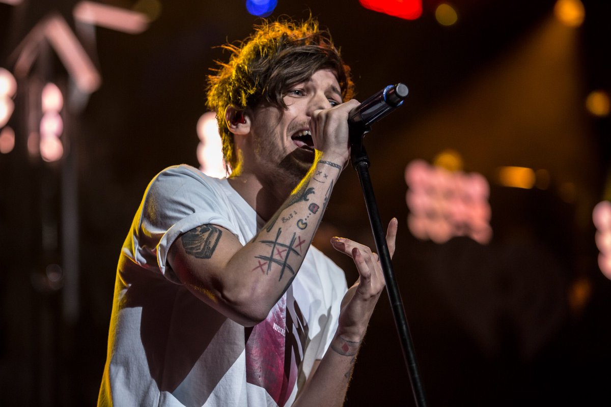 NathanArmstrong's tweet image. FOUR of my favorite artists to shoot 📸 &amp;amp; see live. Congrats @NiallOfficial @Harry_Styles @LiamPayne @Louis_Tomlinson #8yearsOneDirection