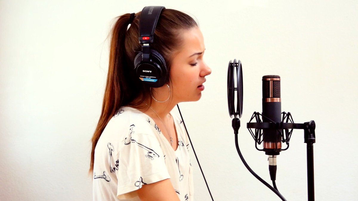 cover of “Figures” by Jessie Reyez is up on my channel!! 
youtu.be/MzCKiOOn-Us