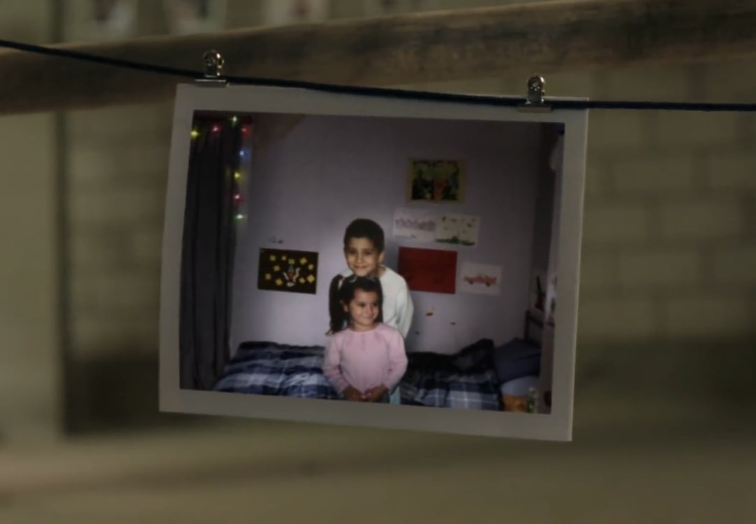 Hoje a irmã do Zayn, Waliyha Malik, completa 20 anos! Happy Birthday  
